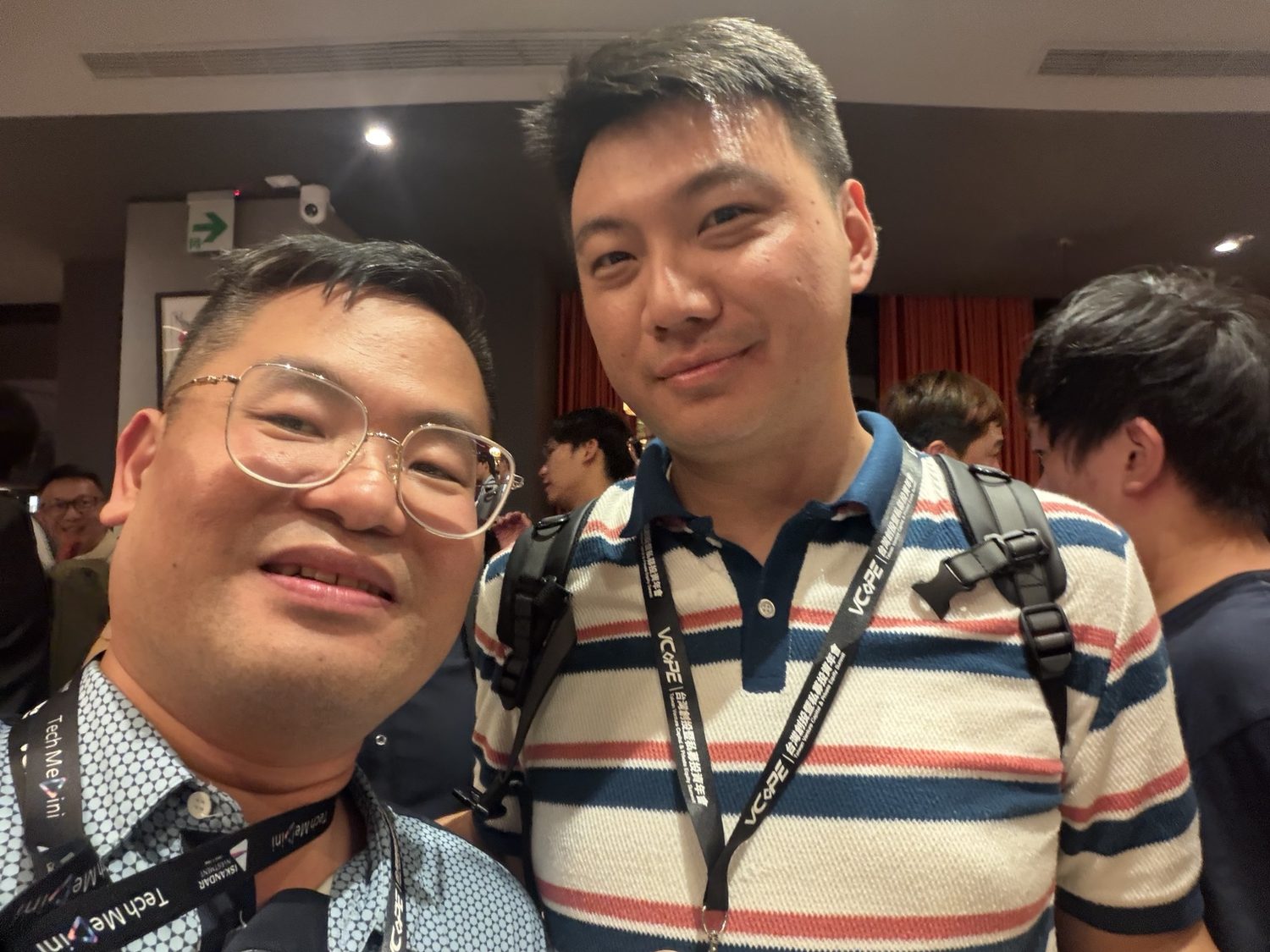 Joel Lin with a young AI engineering participant