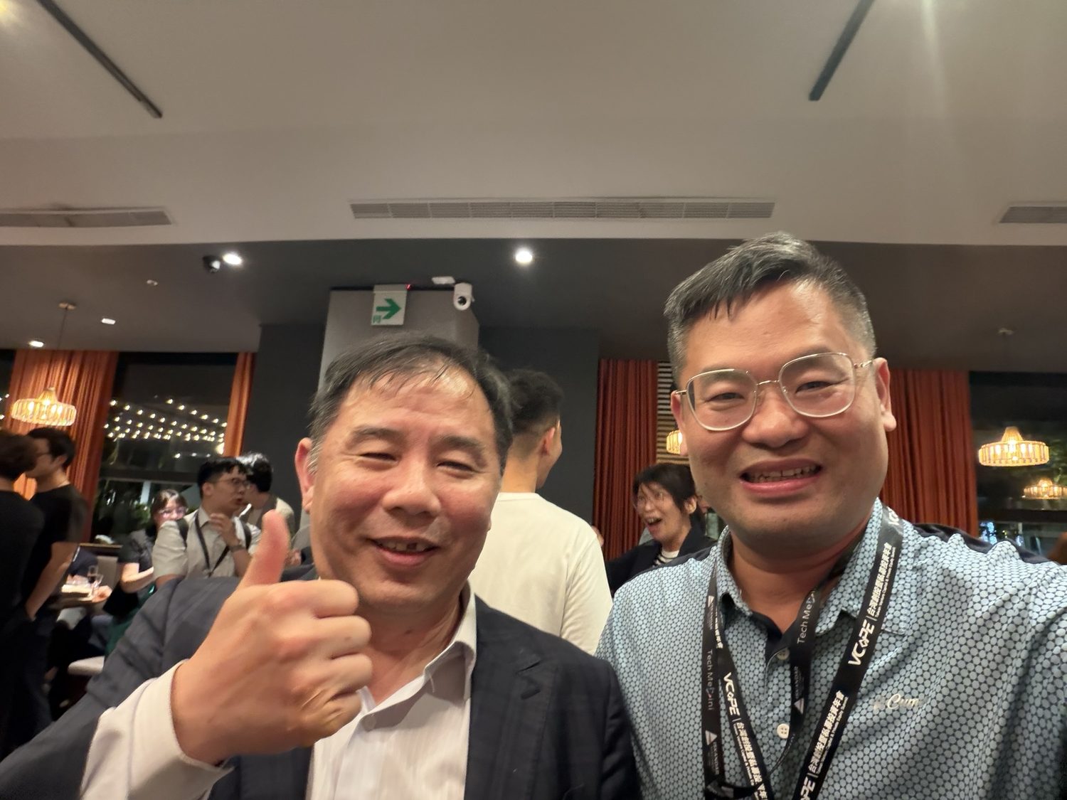 Joel Lin with a senior technology event participant